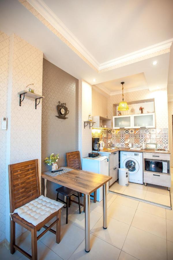 Beautiful Tbilisi On Meskhishvili Turn Apartment Ngoại thất bức ảnh